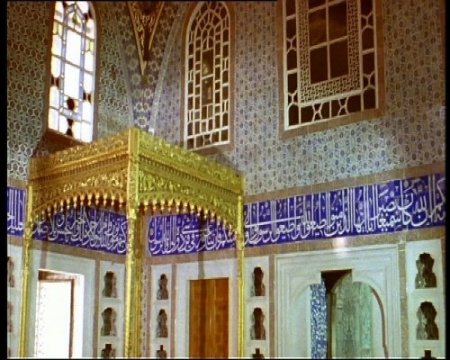 �������� ������������. ������ � 19. �������, ø����, ��������� (2011/DVDRip)