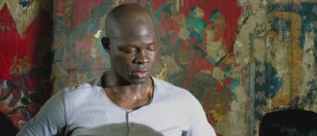 ����� ���� / Elephant White (2011) BDRip-AVC