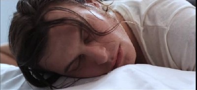 ���-�� ���� � ����� / Someones Knocking at the Door (2009/DVDRip/700)