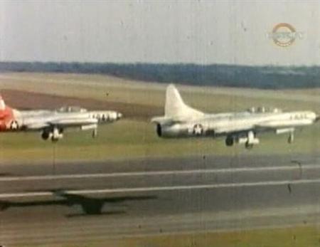 ��� � �������� ����� / UFOs and the cold war (2005) TVRip