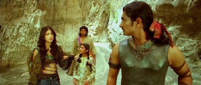 ���-��� ���� / Anaganaga O Dheerudu (2011/DVDRip)