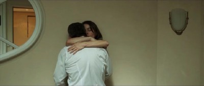 ����� ��� ����� / Unter dir die Stadt (2010/DVDRip/1400Mb)