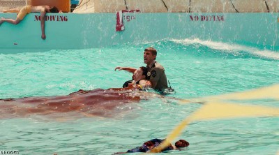 ������� 3DD / Piranha 3DD (2012/HDRip/700Mb)