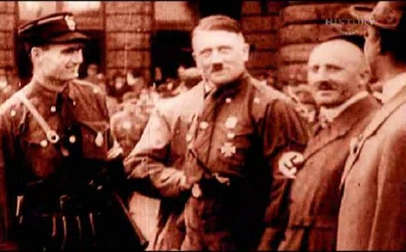 ���� ������� ������� / The Body of Adolf Hitler (2004) SatRip