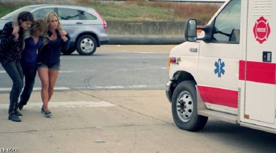 ������ ���� / Arachnoquake (2012/HDRip)