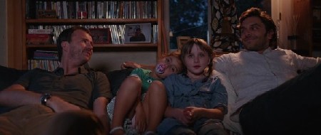 ����� ����� �� ������ / Un Heureux Evenement (2011 / BDRip / 2.19Gb / HDRip / 1,46Gb / 743Mb)