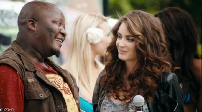 �������� ������� / Mad Buddies (2012/DVDRip/1400mb)