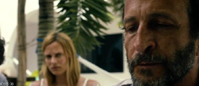 ������� ���� / Come Out and Play (2012) HDRip|1400Mb
