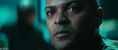 ��������: ��������� / Star Trek Into Darkness (2013/WEB-DLRip)