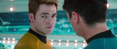 ��������: ��������� / Star Trek Into Darkness (2013/WEB-DLRip)