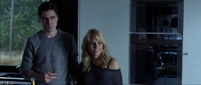 ������ ���� / Morkt vatten (2012/DVDRip)